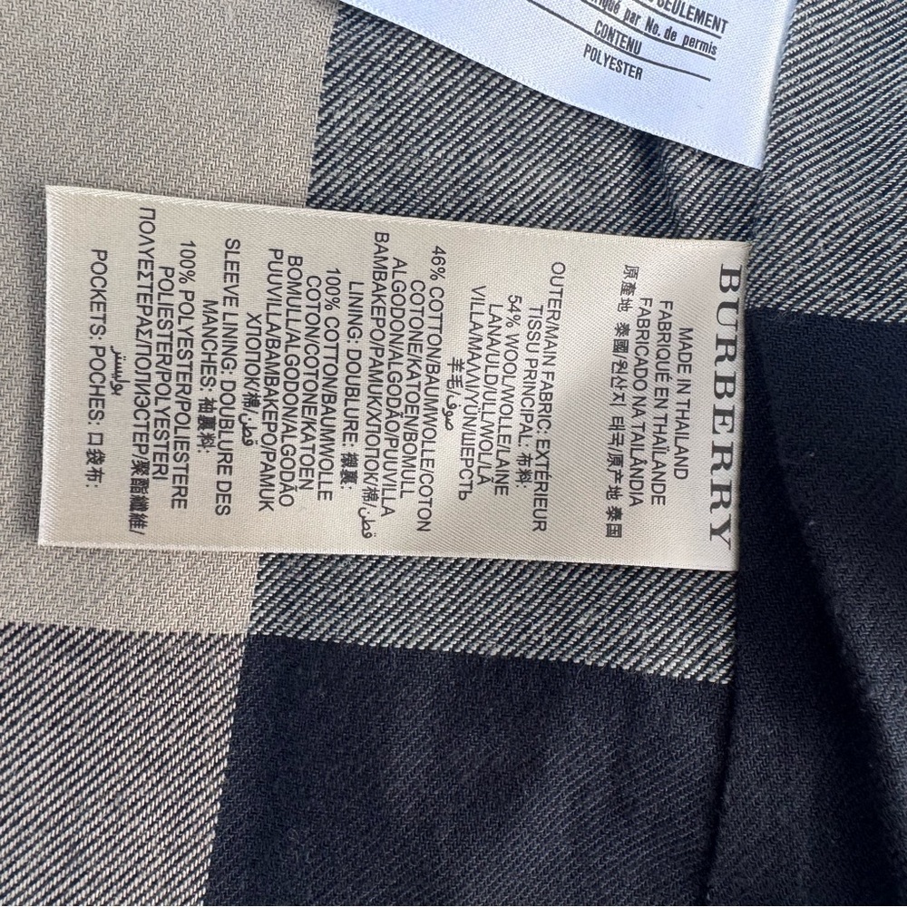 Burberry Brit Navy and Gray Quilted Jacket men’s Medium - zip out “vest” - Picture 5 of 9